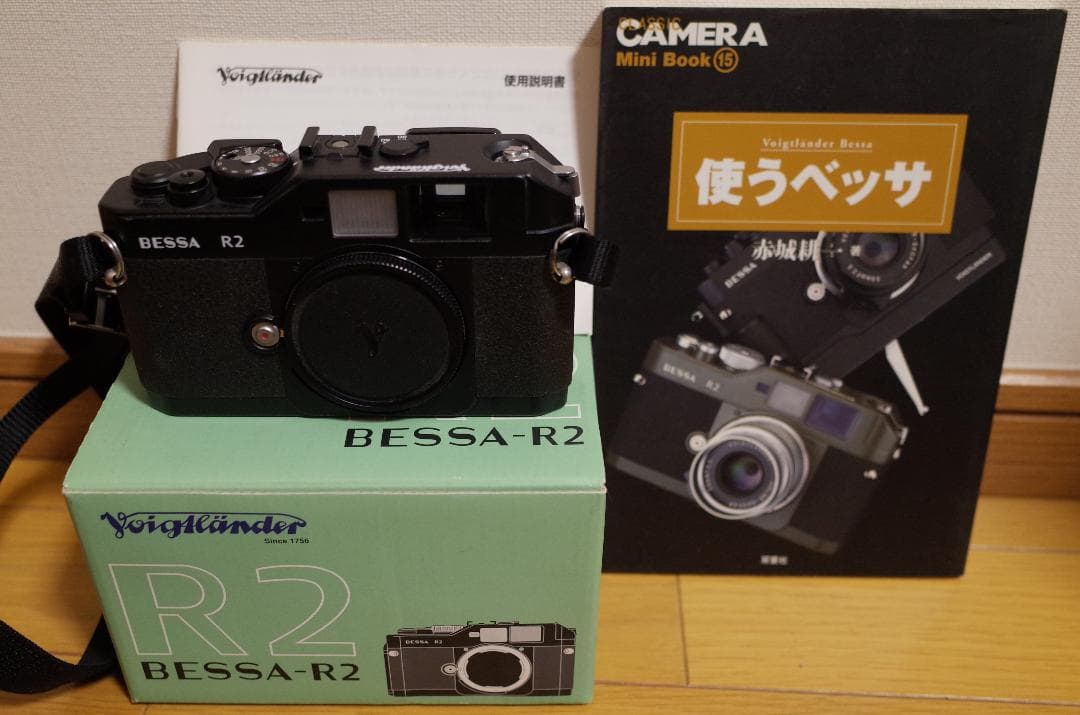 Voigtlander BESSA-R2 ブラック 元箱 使用説明書、本 付き