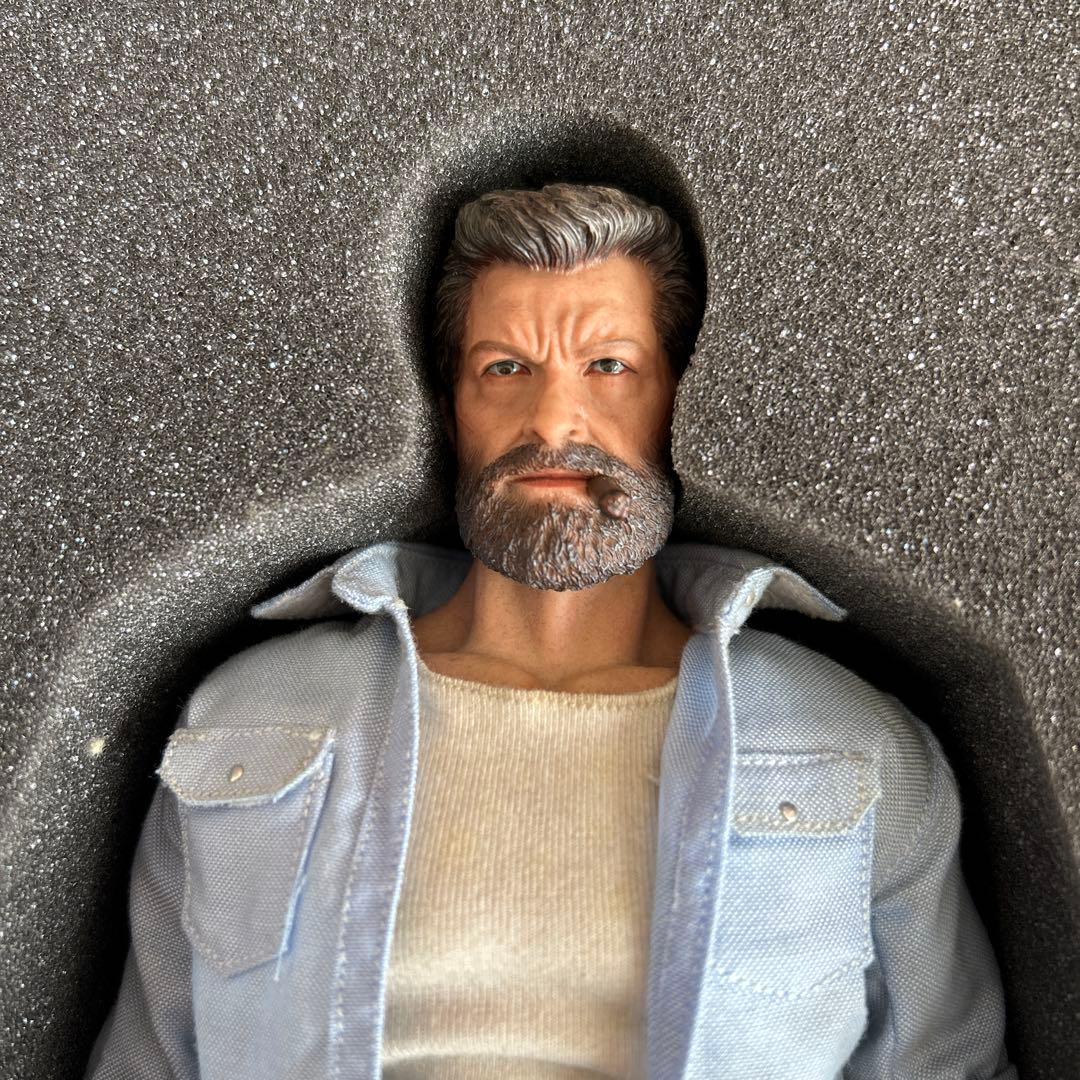 ELEV1EN ウルヴァリン フィギュア