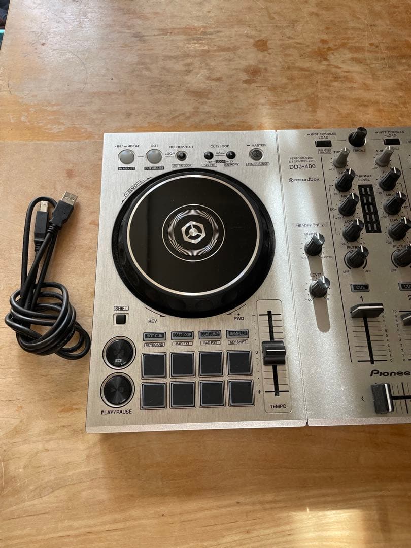Pioneer DDJ-400 DJコントローラー　限定カラー　シルバー