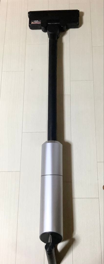 ツインバード コードレススティッククリーナー シルバー TC-E261S