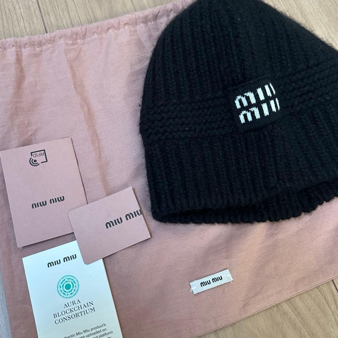 miumiu ビーニー