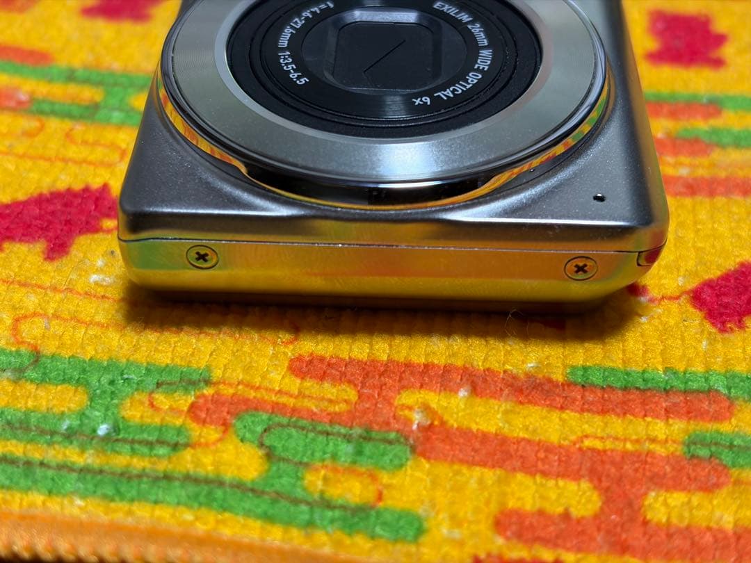 CASIO EXILIM メガピクセル シルバー