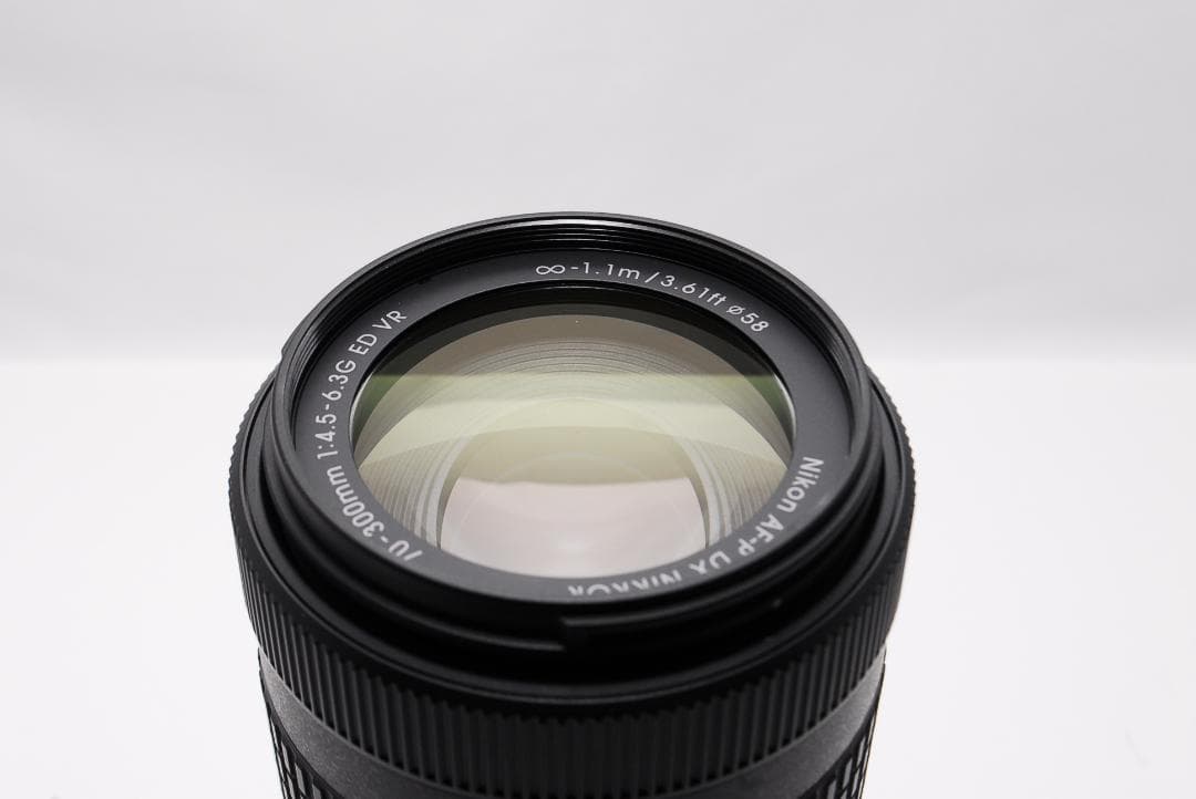 極美品 望遠レンズ Nikon AF-P DX 70-300mm ED VR