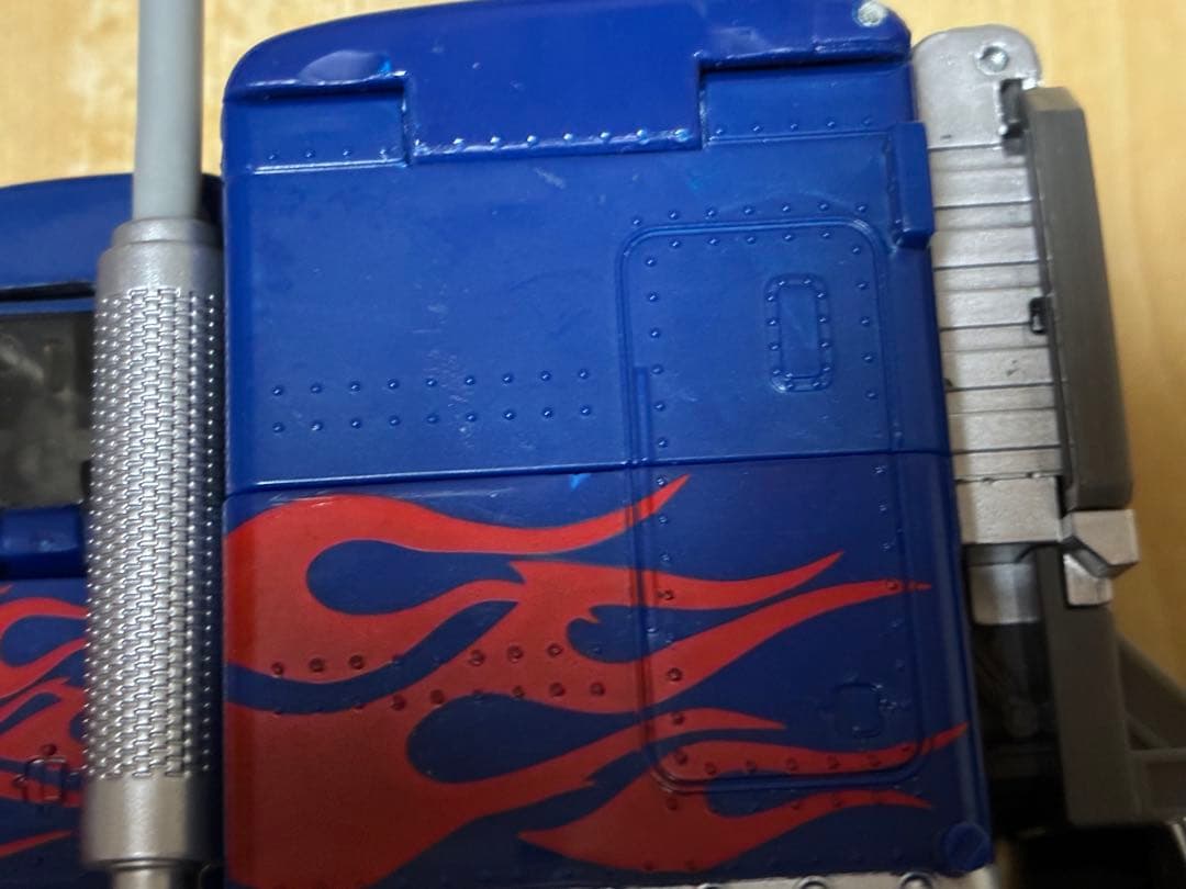 MB-11 オプティマスプライム 10周年版