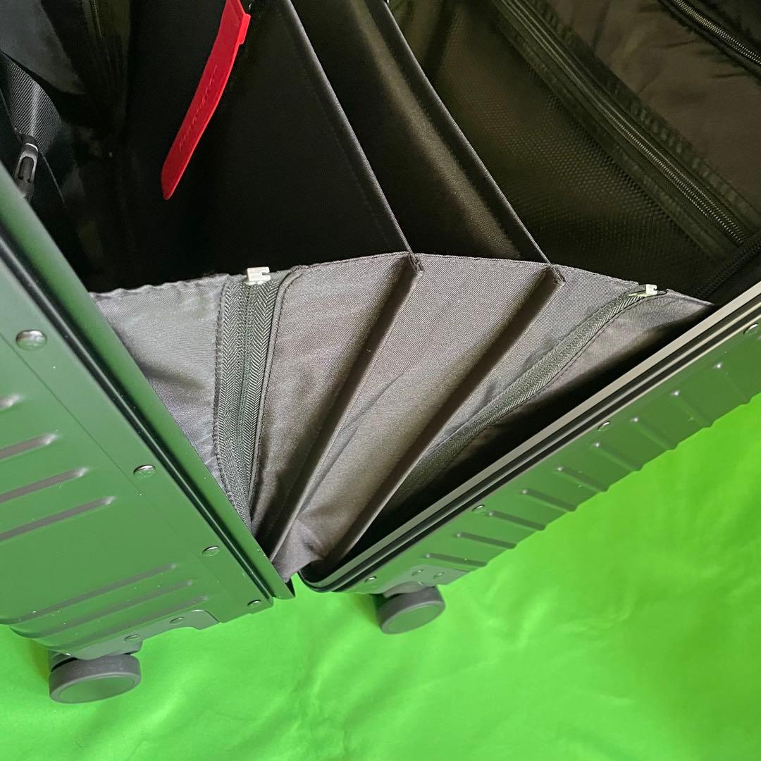 未使用innovator スーツケース INV1611 ステルスブラック 42L