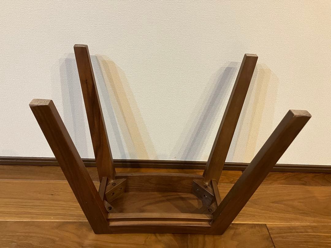 b2c sarasa design ウォルナット スツール　インテリア　高級