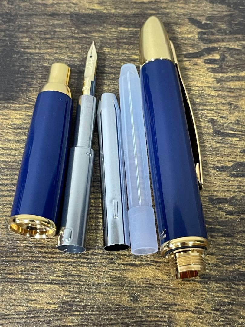 筆記確認＆洗浄済　ディープブルー×ゴールド 18金　細字　キャップレス　万年筆