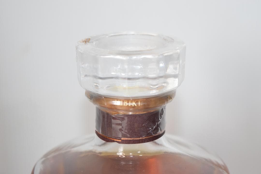サントリー 響 HIBIKI 12年 700ml 43% 国産ウイスキー 未開栓