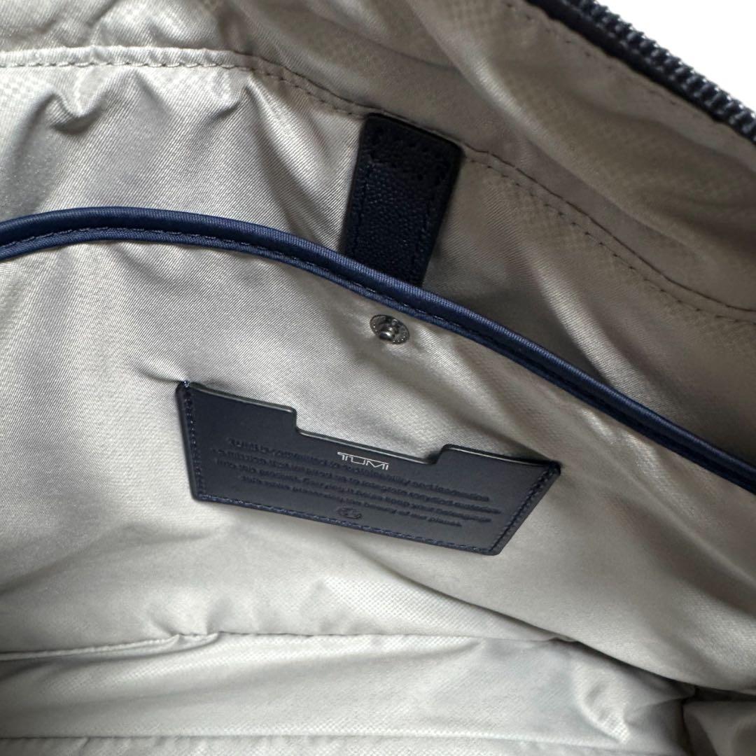 ✨美品✨TUMI ヴァレッタ ラージトートバッグ ネイビー 2way 通勤 A4