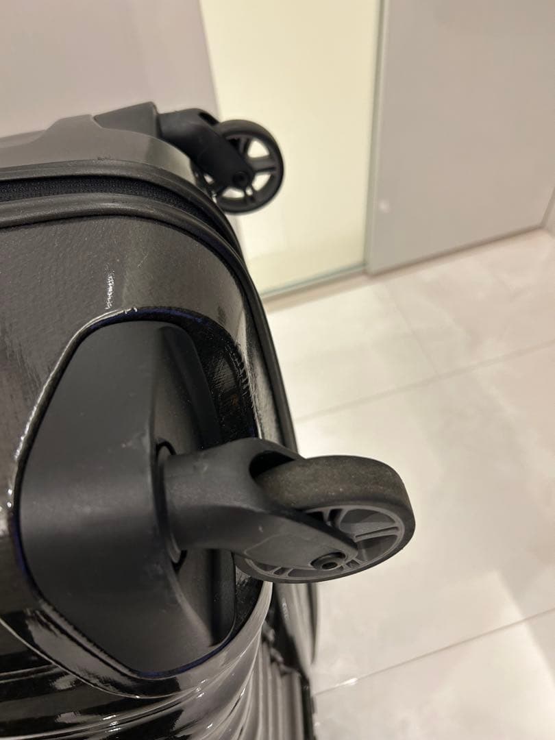 一度のみ使用美品！！Samsonite大型4輪