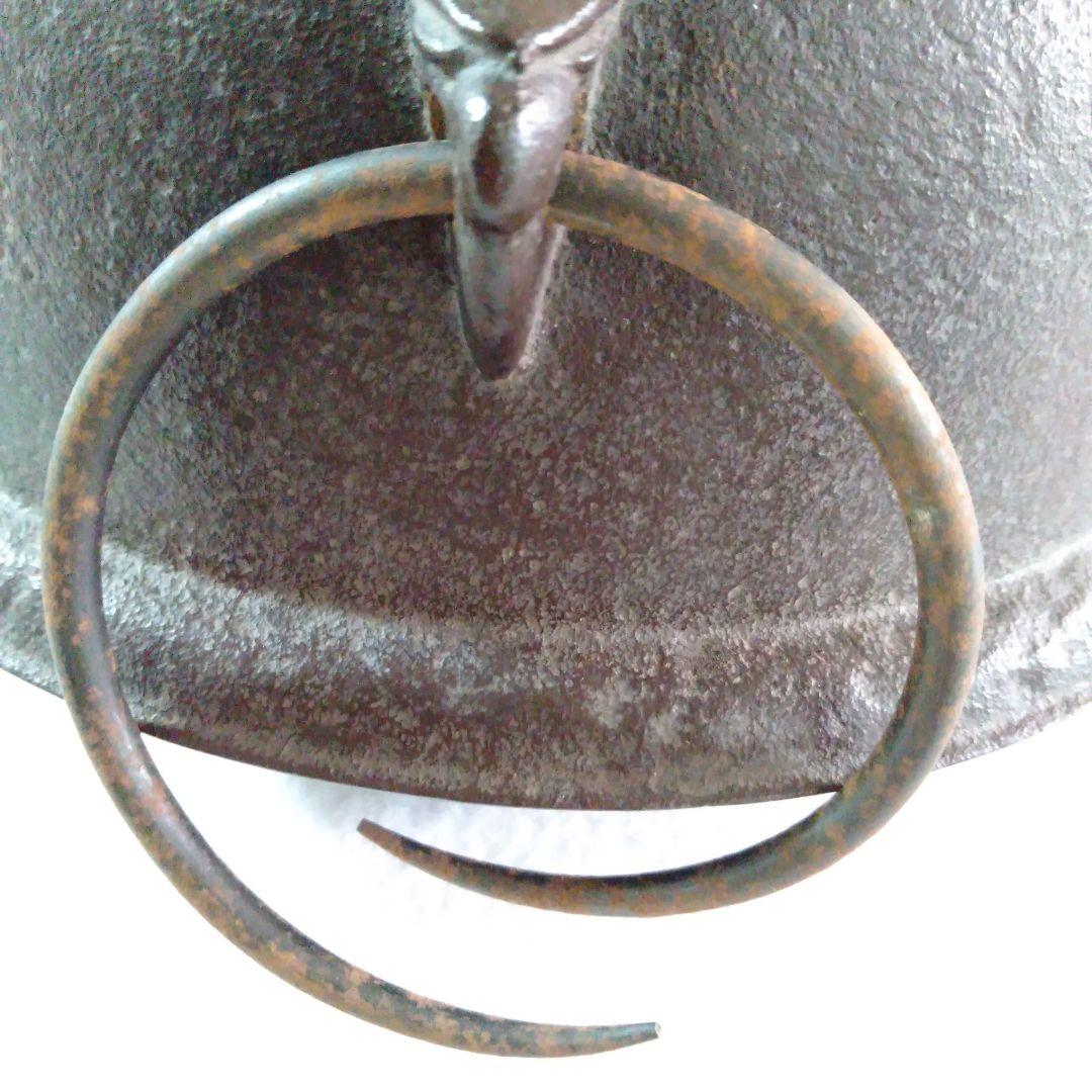 真形釜？　釜鐶、鎖付