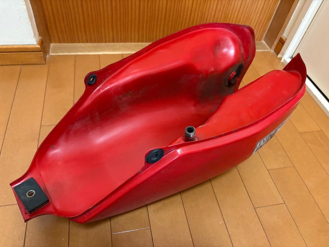 ★ホンダ MBX50 タンク 中古品★