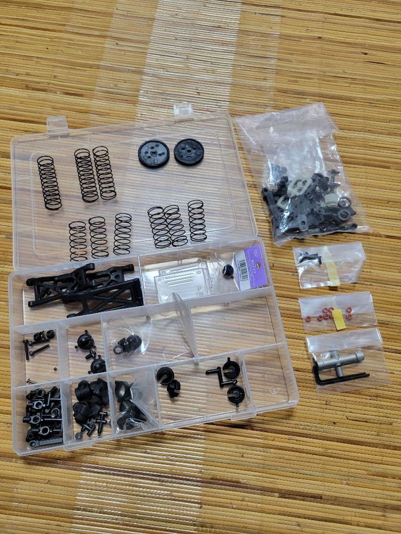 京商　KYOSHO　アルティマRB7　シャーシ　オフロードカー　マッチモア