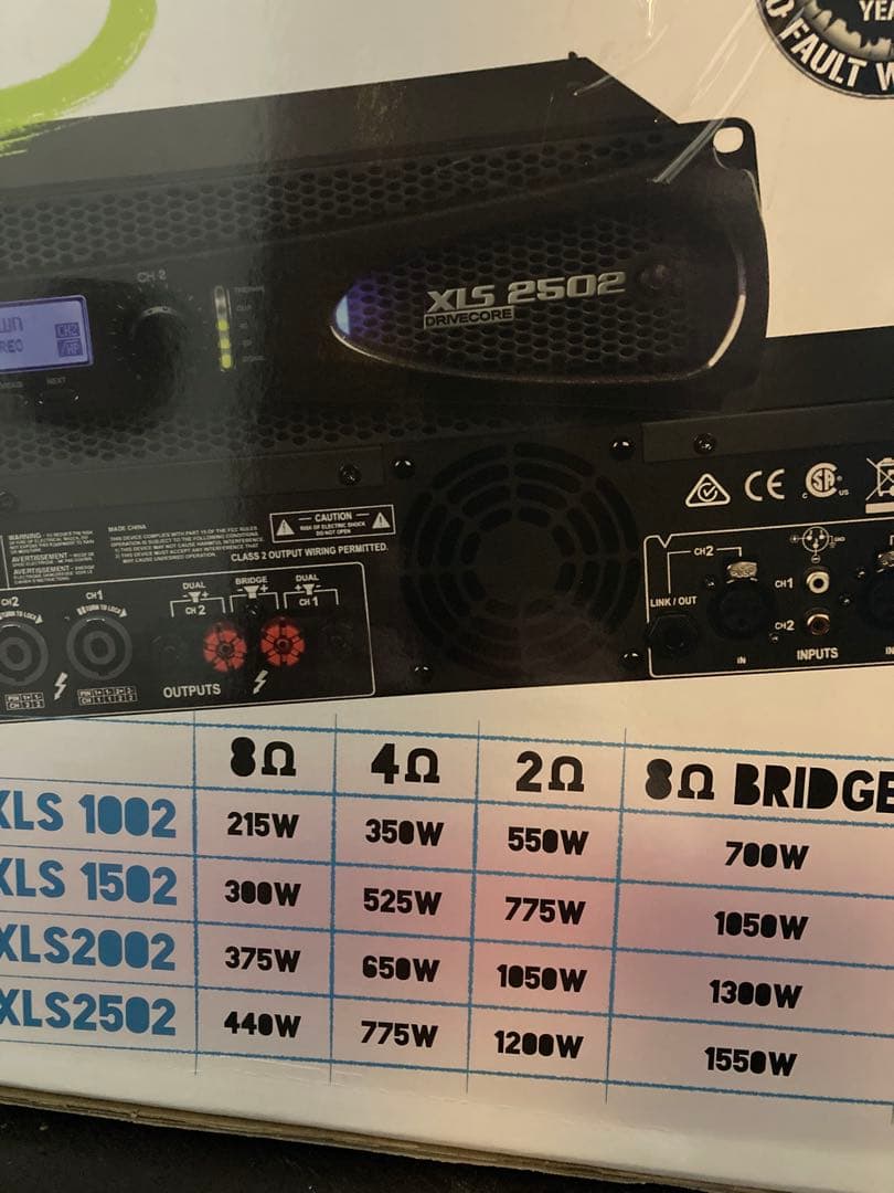 Crown XLS 1002 アンプ