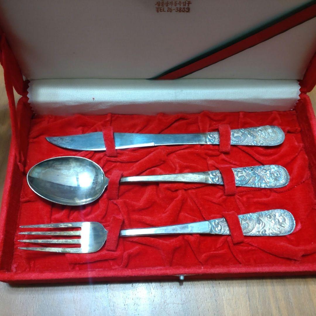 韓国　アンティ−ク カトラリーセット