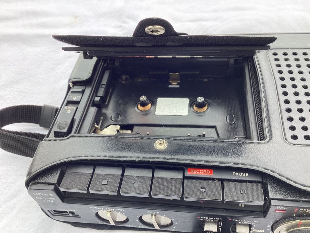 通電確認　ジャンク　SONY TCM-5000EV カセットプレーヤー　取説付き