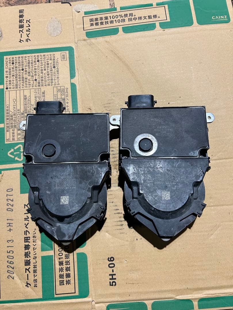 KDH201V 電動 ファンモーター ハイエース レジアスエース 200系