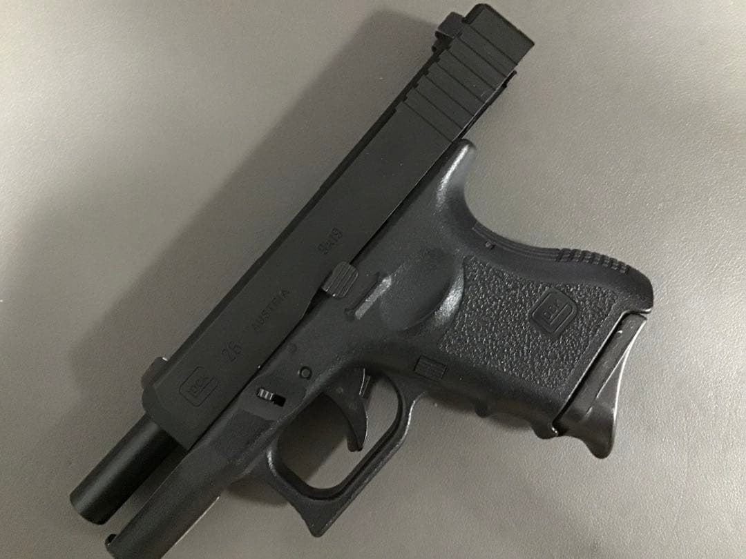 GLOCK 26 ガスガン ブラック マガジン2本付