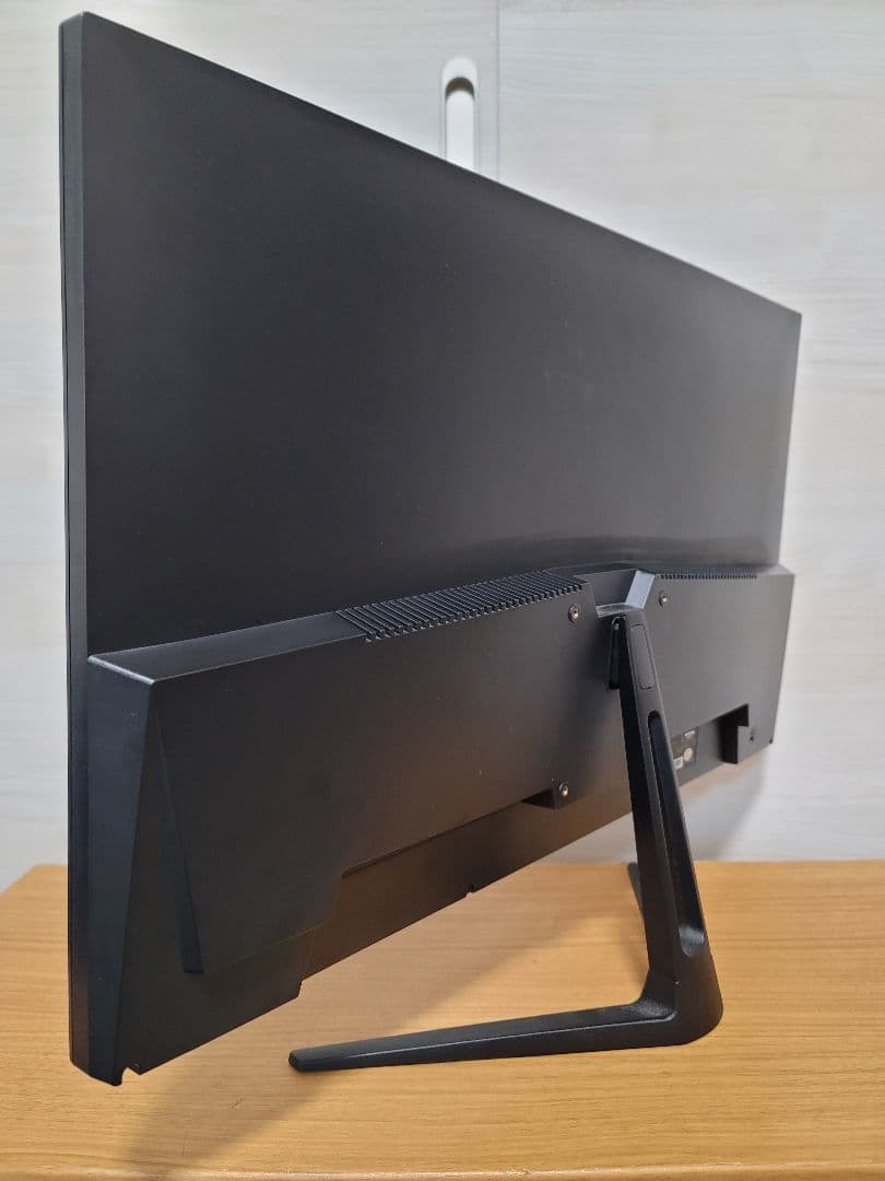 美品　IRIE 27インチ 4K IPSモニター FFF-LD27P2　スピーカ