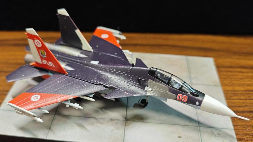 1/144 エースコンバット Su-30 ミハイ仕様 仕上げ改造品 電飾