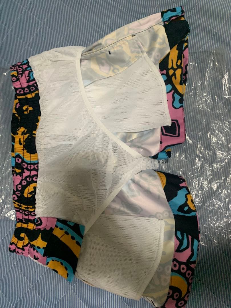 放出品！！新品未使用‼️激レア‼️ ダンヒル　海パン　スイムショーツ　海パン