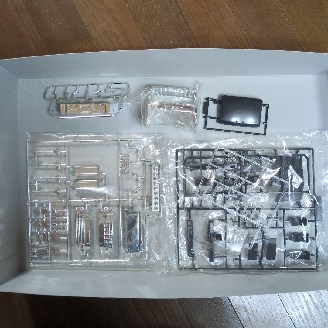 アオシマ　スーパードルフィン　メッキキャブ　シャッターグリル　ハイルーフ