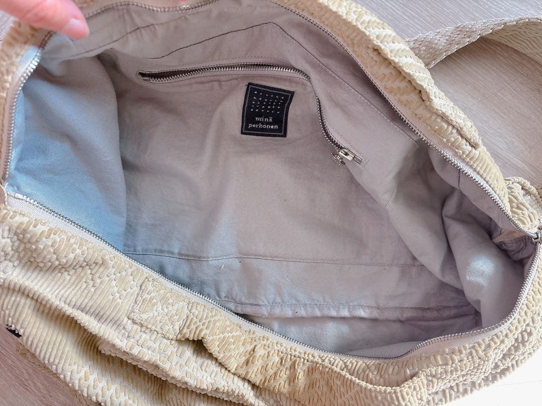 ミナペルホネンland puzzleボディバッグ ショルダー ベージュ