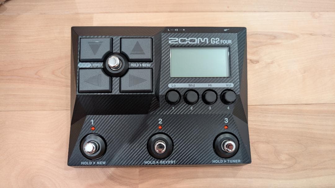 ZOOM G2 FOUR マルチギターエフェクター