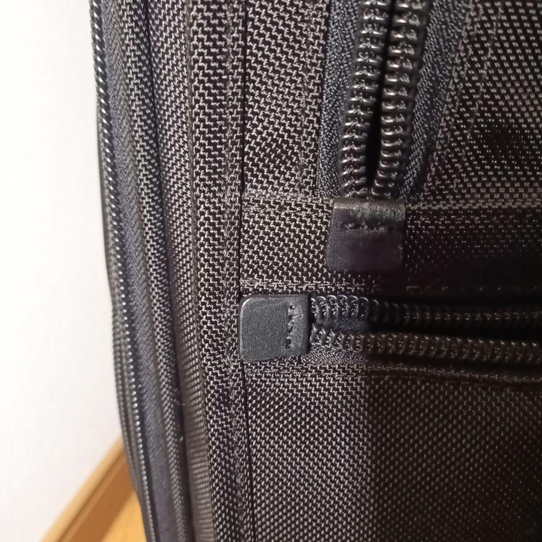 TUMI（トゥミ）キャリーケース　22020DH　32L(容量拡張可能）