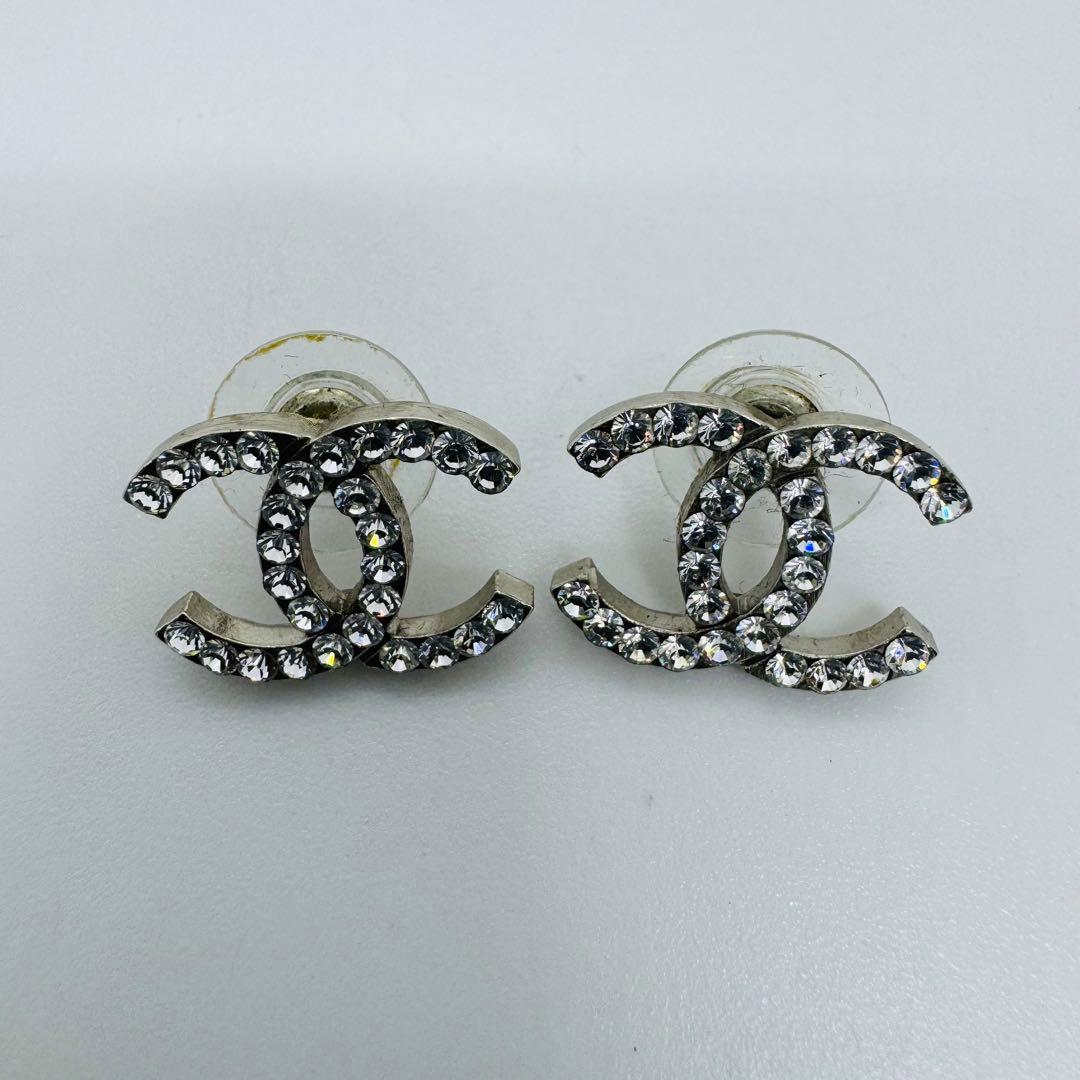 ✨CHANEL✨シャネル✨ラインストーン✨ココマーク✨シルバー✨ピアス✨