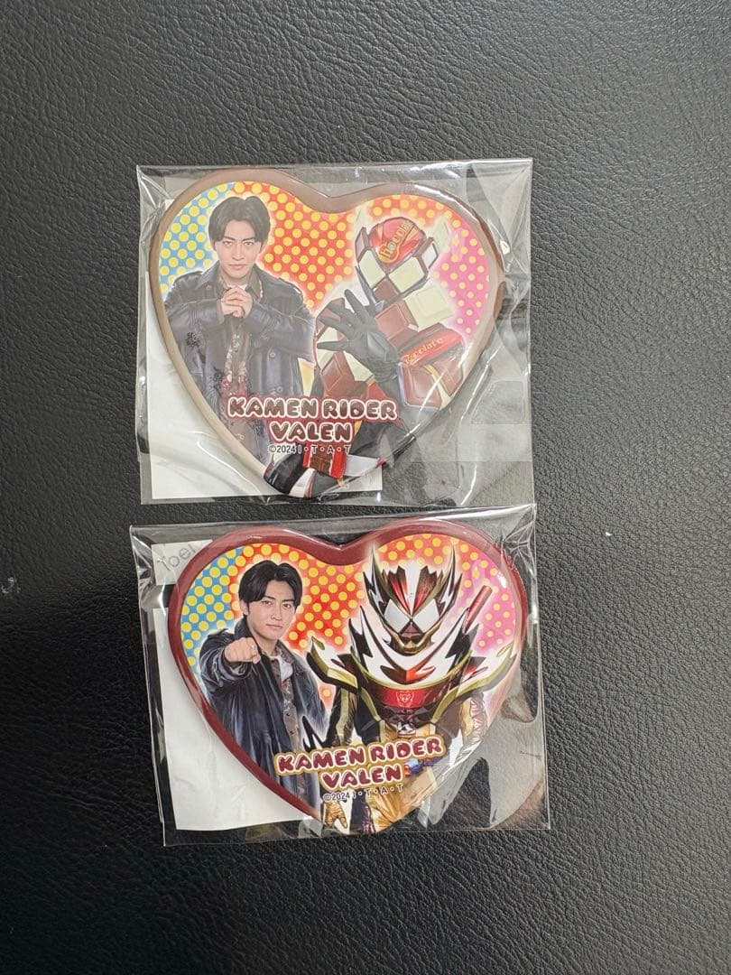 A賞 ヴァレン 辛木田 絆斗 ①② 仮面ライダーガヴ　TOSくじ　缶バッジ　2個