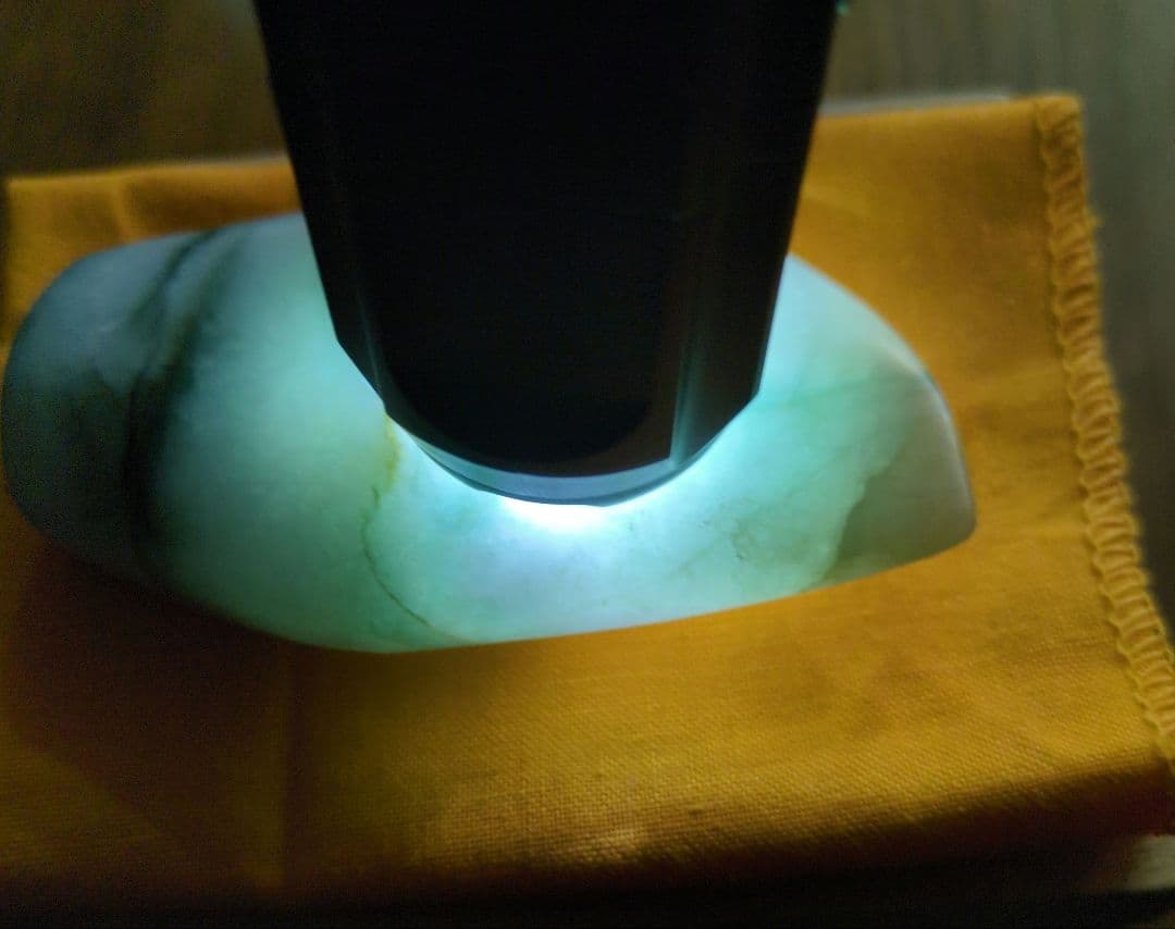 糸魚川産 翡翠 ヒスイ 祭器 斧形 1.18kg 天然石 希少 レア