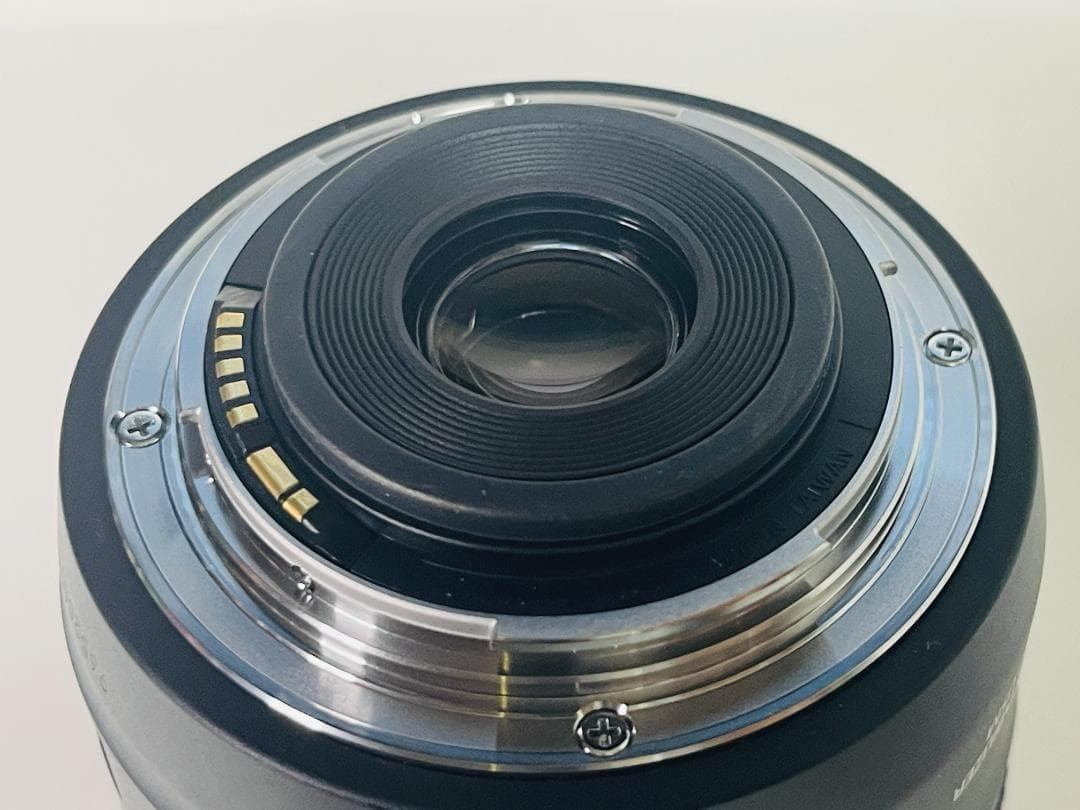 【新同品】Canon EF-S 18-135mm F3.5-5.6 IS USM