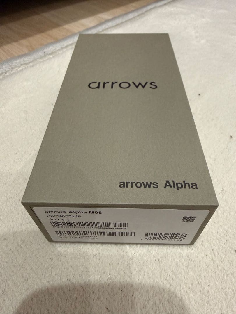 【新品未開封】arrows Alpha ホワイト(M08)SIMフリー