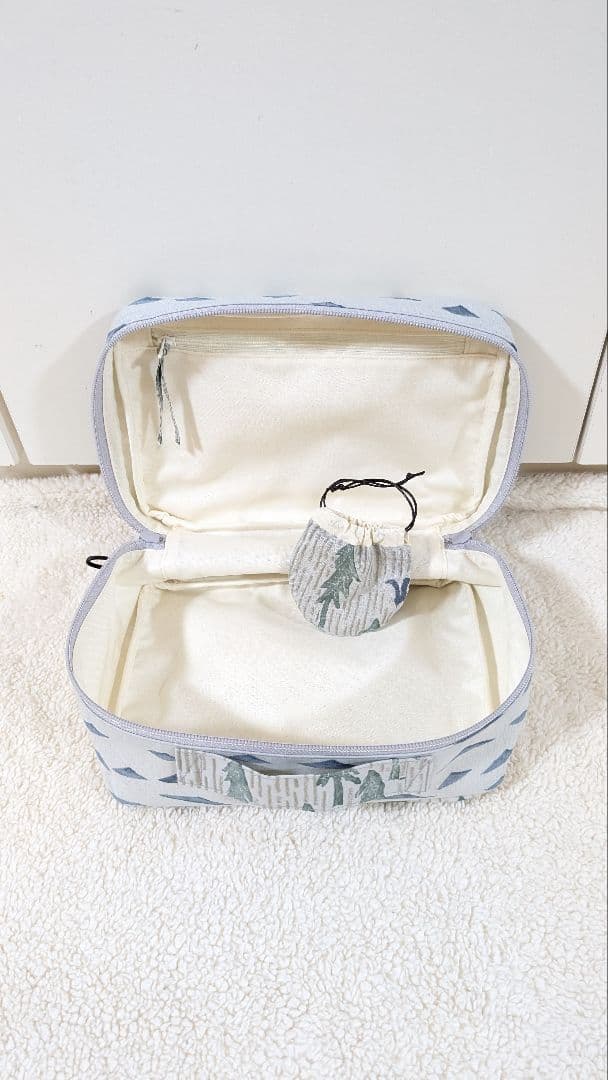 mayumi　トラベルポーチ