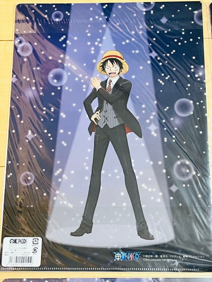ワンピースタワー 限定 2016 春 クリアファイル ルフィ ゾロ ロビン ナミ