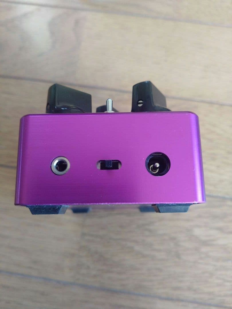 Suhr / Riot Distortion ディストーション