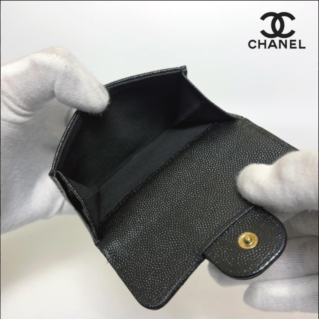 正規品　超美品　シャネル　マトラッセ　ゴールド金具　Wホック　三つ折り財布