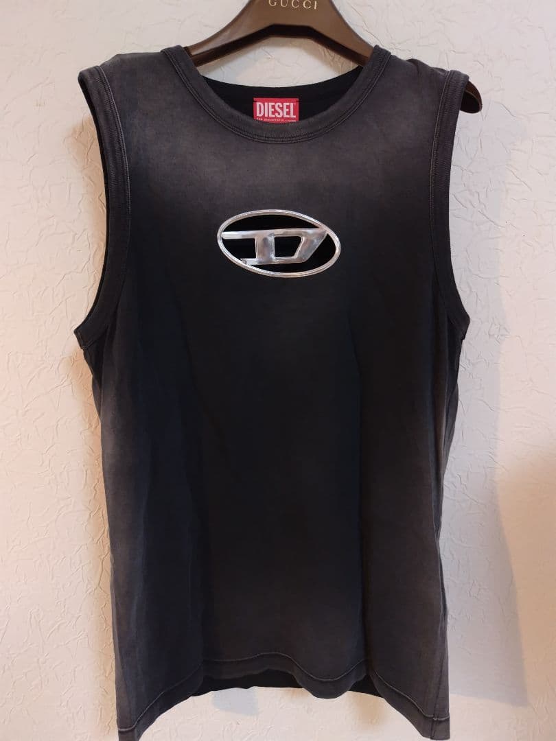 Diesel Faded タンクトップwith puffy Oval D タンク