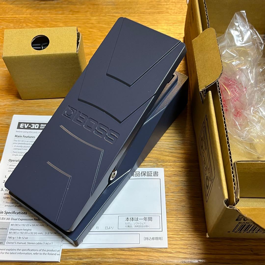 BOSS Ev-30 Dual Expression エクスプレッションペダル