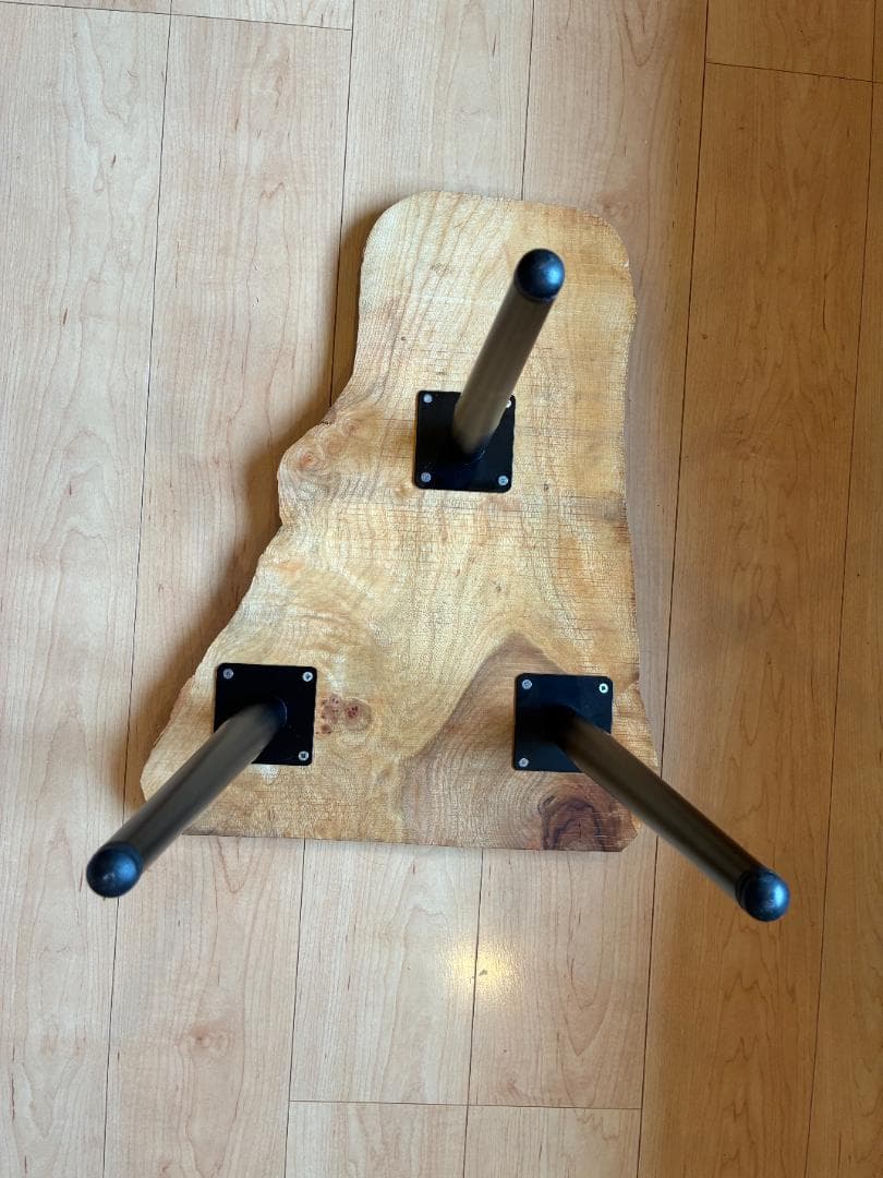 国産無垢一枚板サイドテーブル｜ブラックアイアン｜一点もの