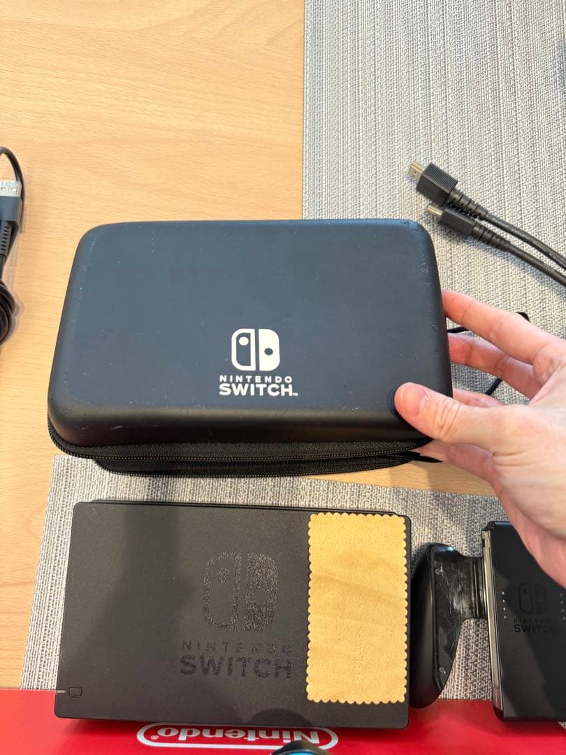 【お得5点セット】Nintendo Switch 本体 青/赤 Joy-Con