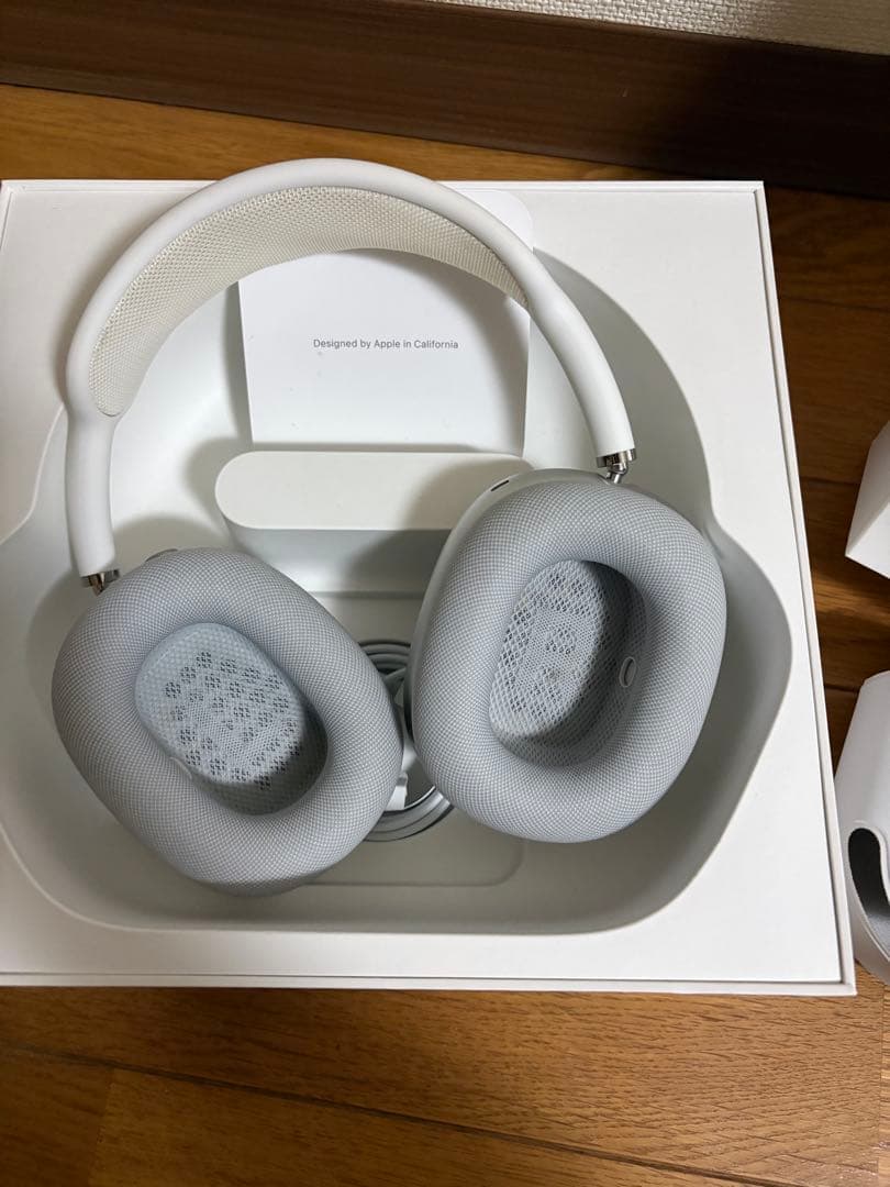 Apple AirPods Max シルバー
