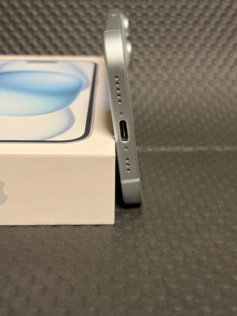 美品 最大容量86% Apple iPhone 15 ブルー 本体 128GB