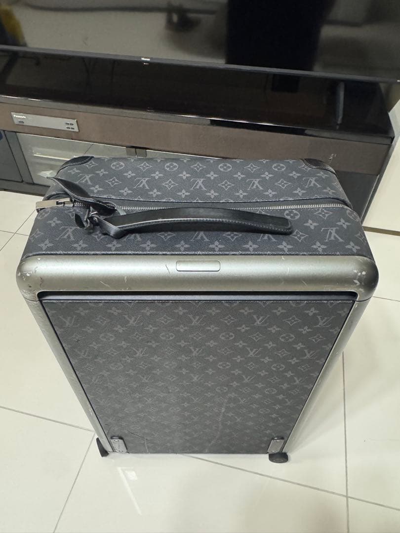 ルイヴィトン モノグラム エクリプス ホライゾン 70cm M23303 正規品