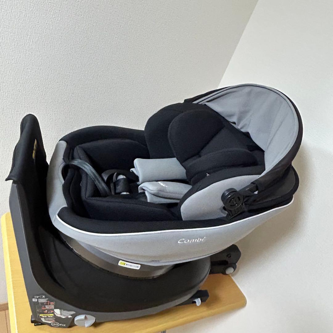 コンビ クルムーヴスマート Light ISOFIX エッグショック JM