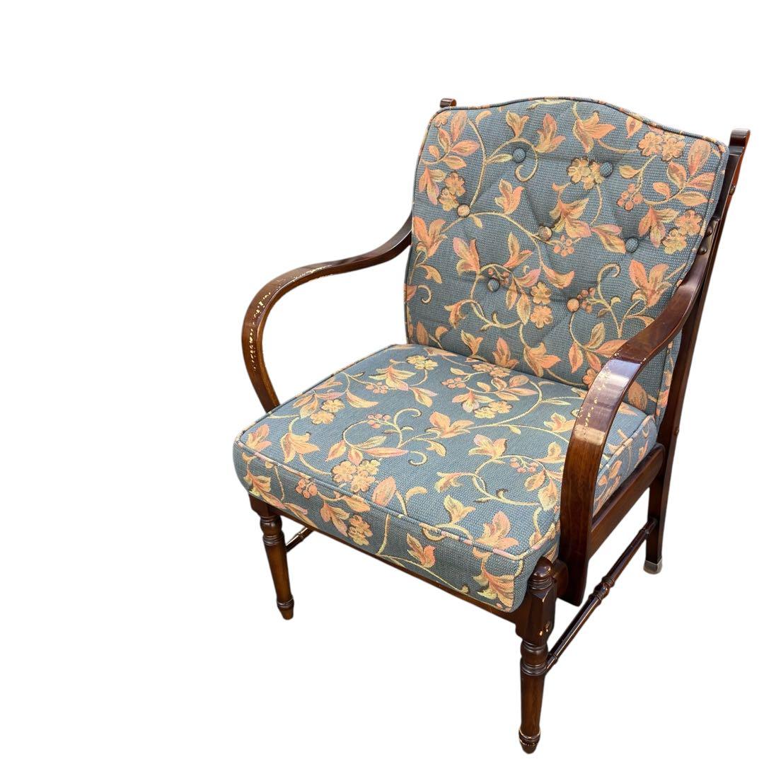 2️⃣karimoku カリモク コロニアル ダイニングチェア ヴィンテージ品