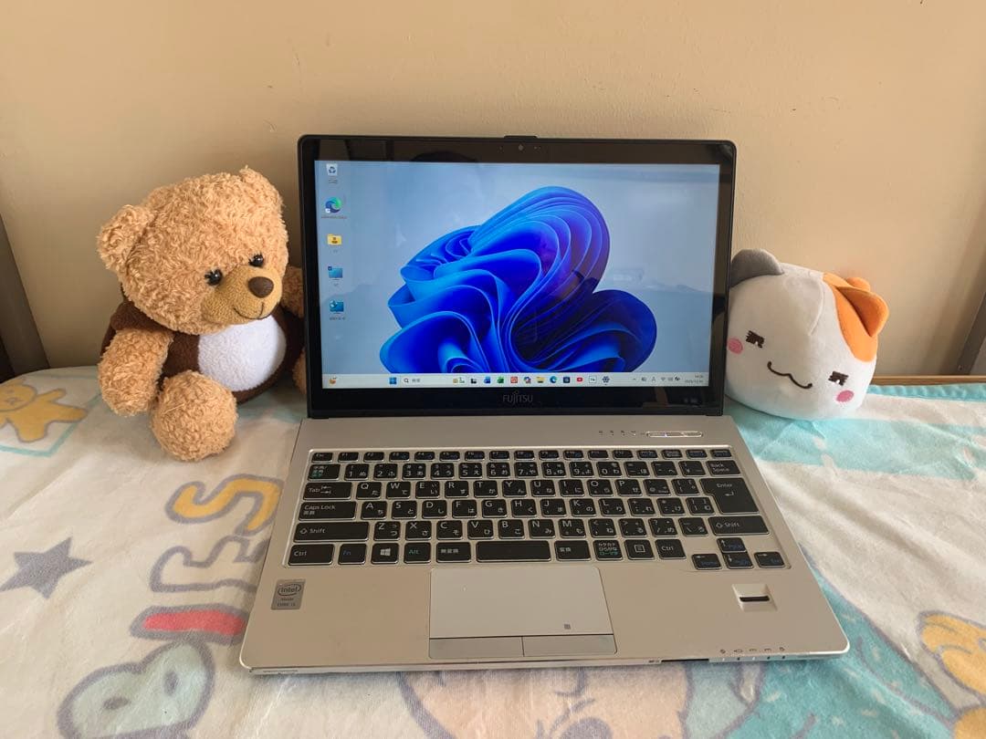 富士通 i5/8/SSD256GBタッチパネル office2024