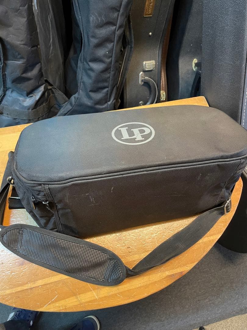 ガ*ガ様 LP ボンゴ デュオ スタンド、ケース付き