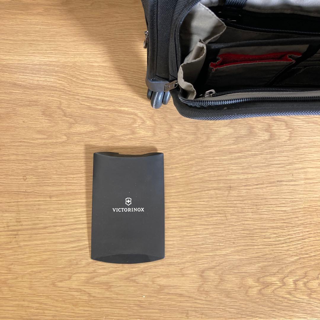 VICTORINOX 四輪キャリーバッグ　Architecture 3.0